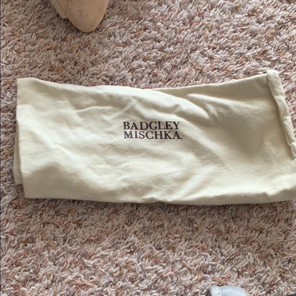 Badgley Mischka Pearson Pumps, sz 8 1/2 - Picture 7 of 8